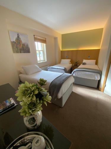 Rooms at 1703 - image 2