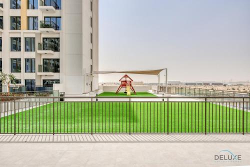 Chic 1BR in Town Square UNA Dubailand by Deluxe Holiday Homes, Dubaj (fotografie 6)