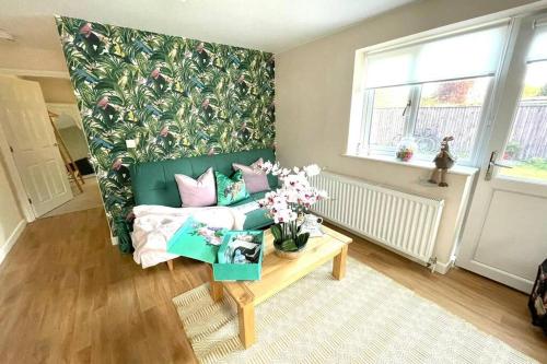 Koala and Tree - VIBRANT GARDEN ANNEX - SLEEPS 4