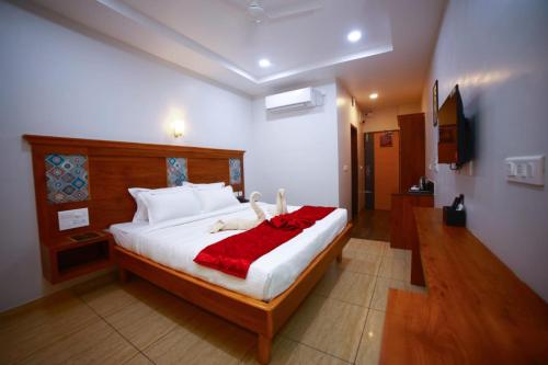 Deluxe Double Room (2 Adults + 1 Child) image 7