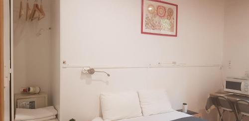 Barcelona Rooms 294 - image 10