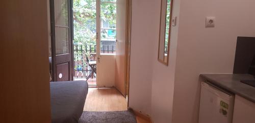 Barcelona Rooms 294 - image 3