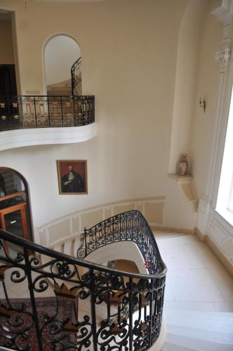 Bed & Breakfast - Château du Corvier - image 9