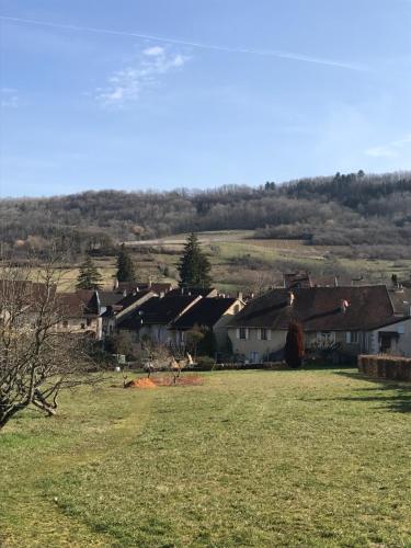 Kert, Golf Val de Sorne Vernantois Maison vigneronne in Divonne-les-bains