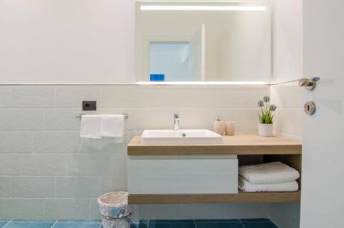 OraBlu Villas Room Type - Deluxe Studio