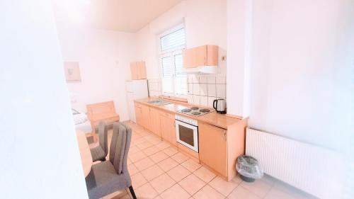 Konyha, FMI 9 Accommodation in Raunheim