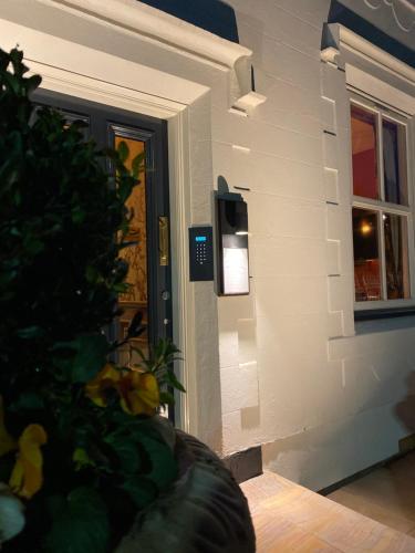 Domo Boutique Hotel in Oldbury