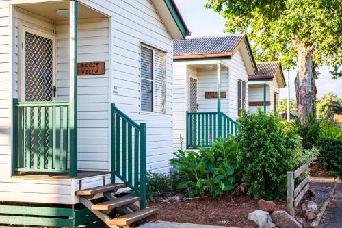 Kingaroy Holiday Park in คินการอย