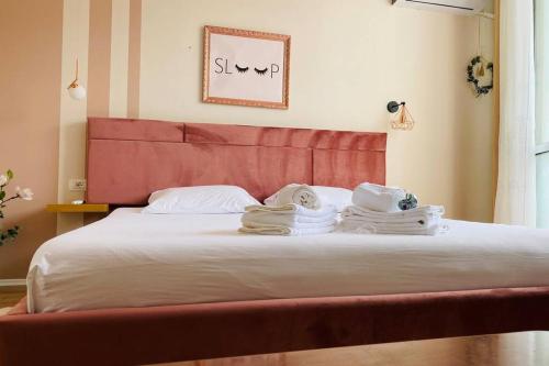 Standard Apartment image 10