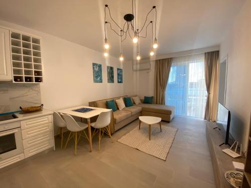 Ebi Home