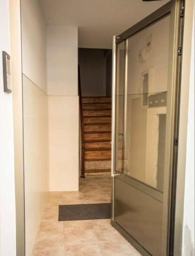 Apartment with 3 bedrooms in A Coruna with WiFi 1 km from the beach - image 9