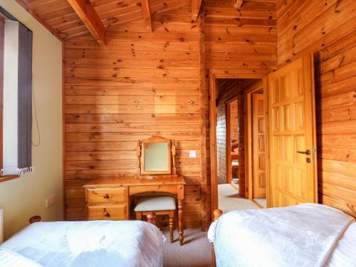 Bittern Lodge - image 13