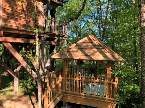 Cabane Perchée Spa Dordogne La Ferme de Sirguet