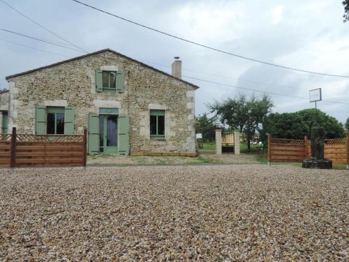 Gîte la mirabelle (Gite la mirabelle) in Montazeau