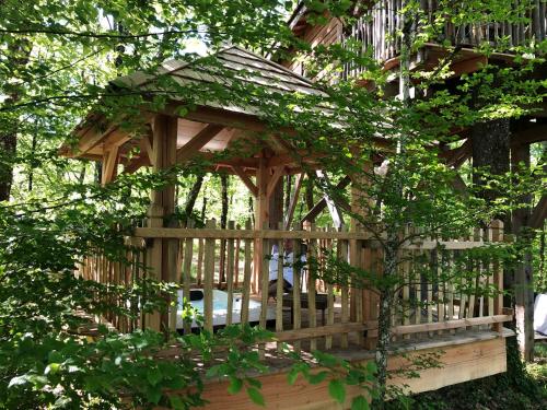 Cabane Perchée Spa Dordogne La Ferme de Sirguet