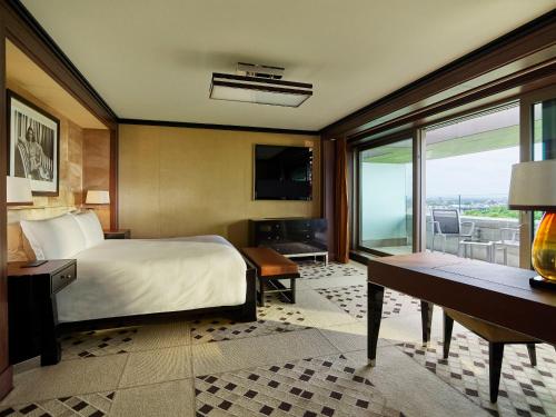 45 Park Lane - Dorchester Collection - main image