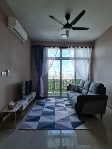 E.Life SKS Habitat
WiFi+Netflix in Larkin