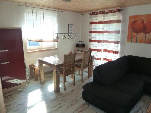 Seadmed, Haus Sturmschwalbe in Ummanz