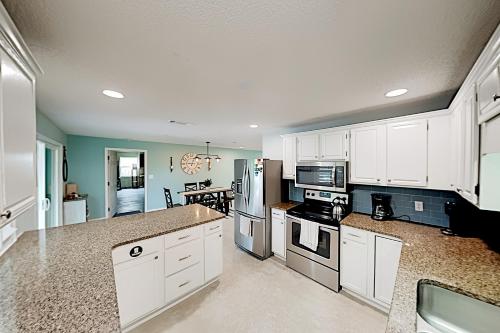 Villano Beach Gem - Pool & Firepit - Walk to Beach home - image 5