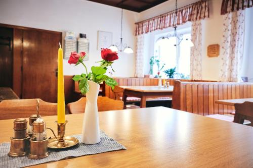 Restaurante, Gasthof Mittendorfer in Haag Am Hausruck