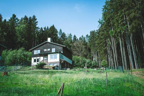 Apkārtne, Hotel Pod Zvicinou in Dolní Brusnice