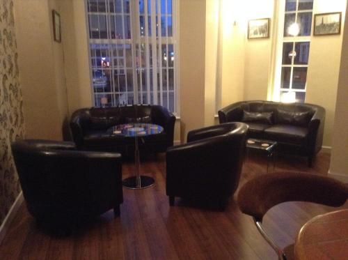 Legends Hotel - image 7