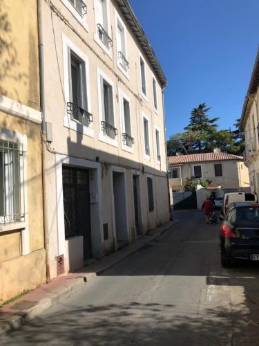Premier logement near L'Aube de Figuerolles