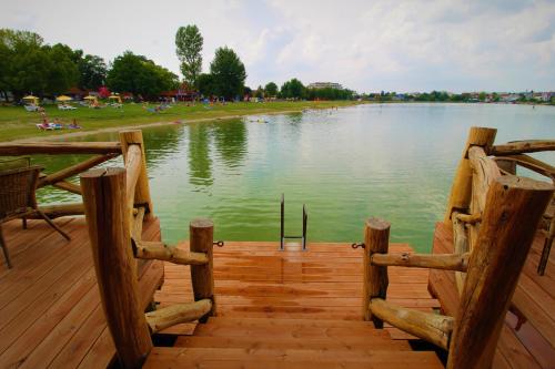 Overwater cottage - Slovak Tahiti, Senec