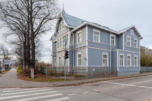 Dandelion Apartments XIXc Cottage, Riga