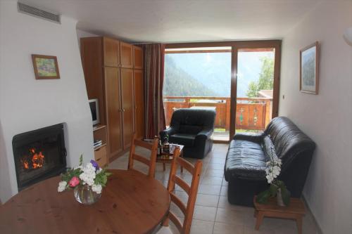 Chalet Bouquetin- Hermine 2 to 4 people Champagny en Vanoise