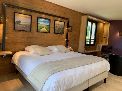 . Logis Hotel Restaurant des Sapins