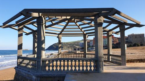 Beach, Hotel Zarauz in Zarautz