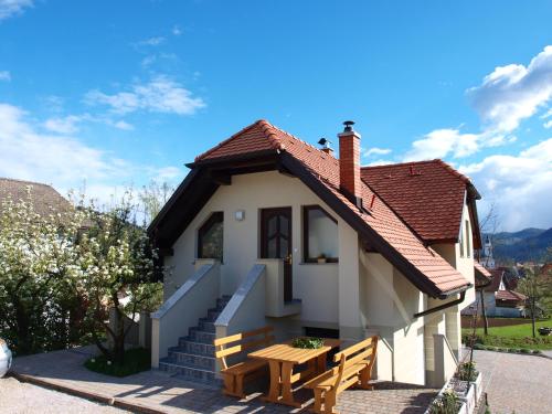 Giriş, Apartment Knap in Cerknica