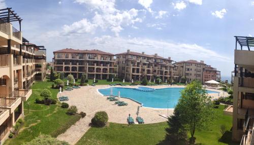مسبح, Nana apartment in Kaliakria resort in كافارنا