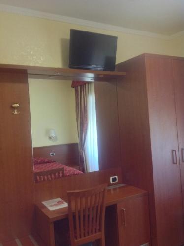 Guglielmo Marconi House - image 12