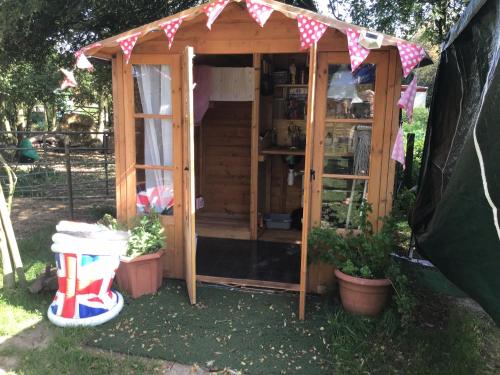 Willow Barn Willow Barn