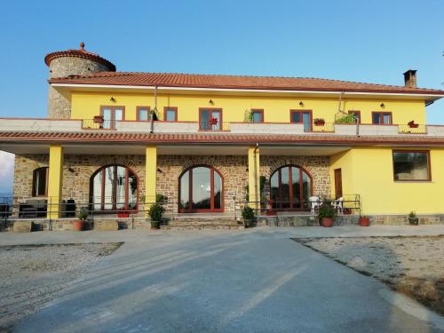  Golden House Cheravanna Da Marco, Castagneto bei Omignano Scale