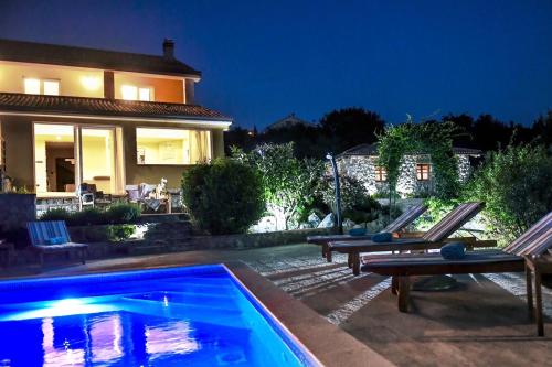 *****Pool house with beautiful seaview,big garden and old tavern*****, Rijeka (fotografie 9)