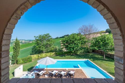  CASALE ROSY 6&2, Emma Villas in Offida