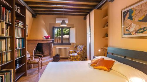 Country House Montepietraia E San Martino 18, Emma Villas