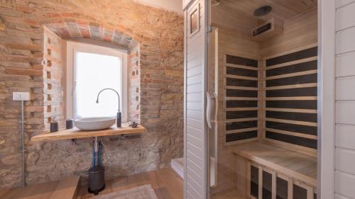 Dimora Montefiore 11, Emma Villas