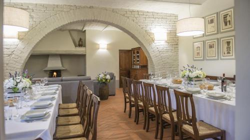 المرافق, Le Caselle 26, Emma Villas in Pietraia