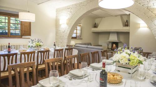 المرافق, Le Caselle 26, Emma Villas in Pietraia