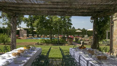 المرافق, Le Caselle 26, Emma Villas in Pietraia