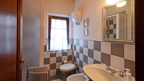 Sferracavalli 4, Emma Villas