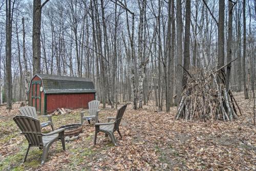 Secluded Gaylord Cabin with Deck, Fire Pit and Grill!