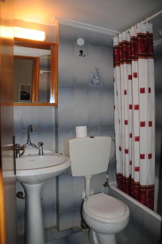 Ekavi Apartments Room Type - Two-Bedroom Apartment with Sea View