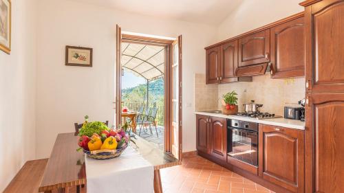 Konyha, VILLA FABI 6&2, Emma Villas in Metelliano