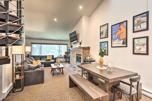 Cozy Condo Less Than 2 Mi to Vail Village and Ski Resort! in Vail, USA