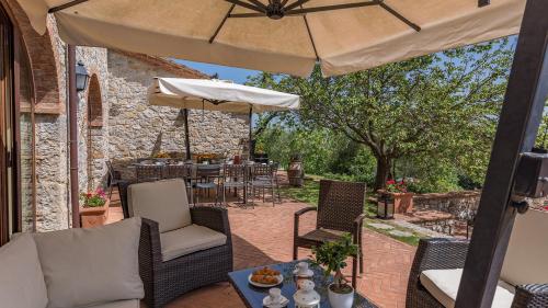  Villa Santa Maria 14, Emma Villas in San Gusmè